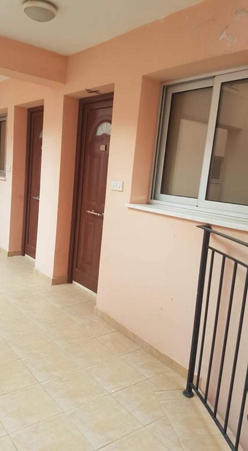 Andris Apartment Paralimni Exterior photo
